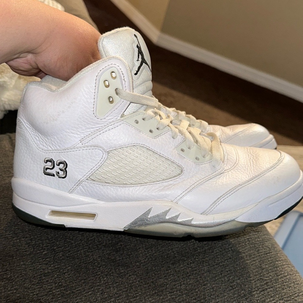 Jordan 5 white metallic